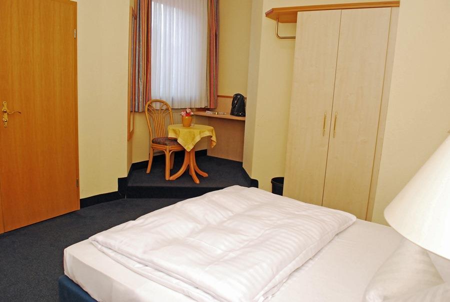 City Partner Hotel Strauss Вюрцбург Стая снимка
