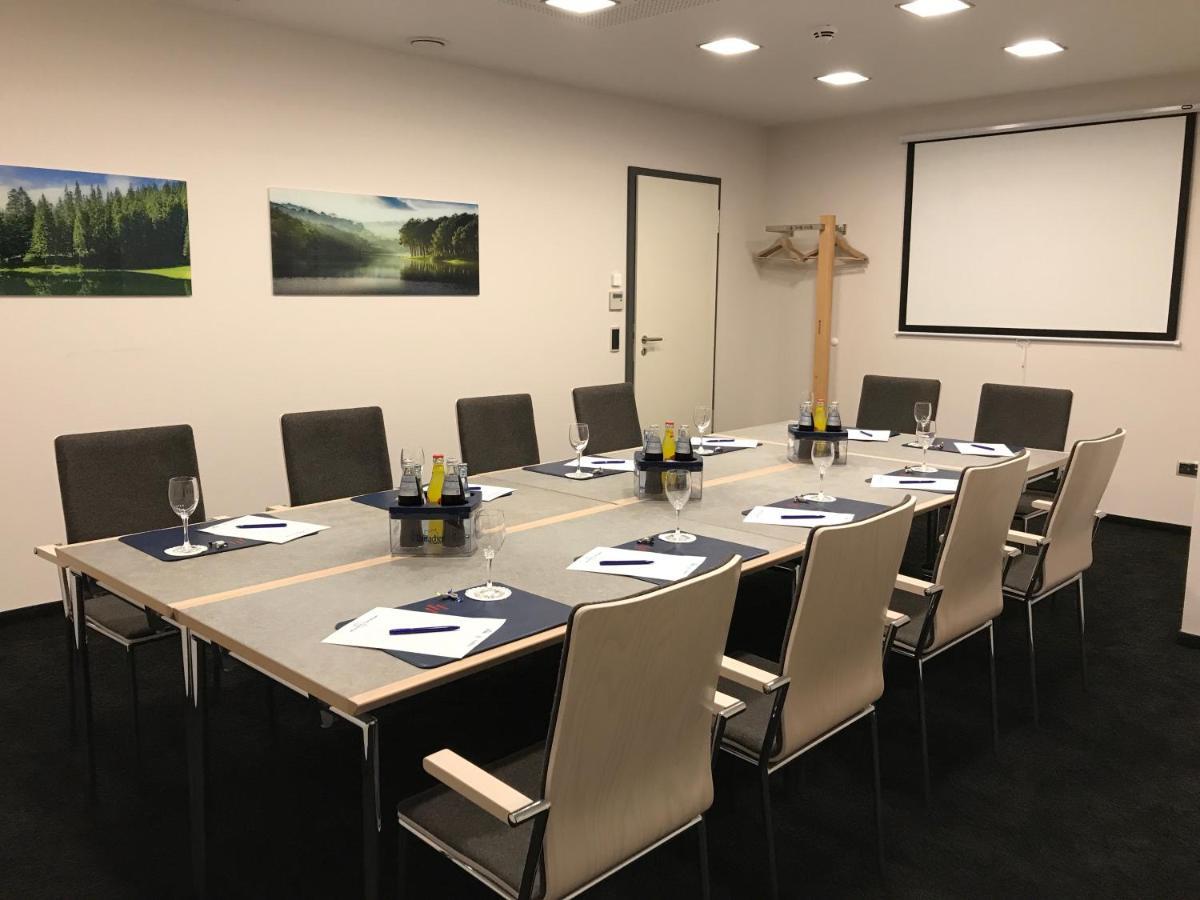 City Partner Hotel Strauss Вюрцбург Екстериор снимка